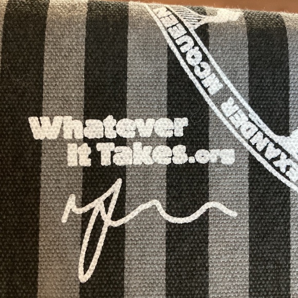 RARE Alexander McQueen Wallet Whateverittakes.org with cert of authenticity - Picture 8 of 12